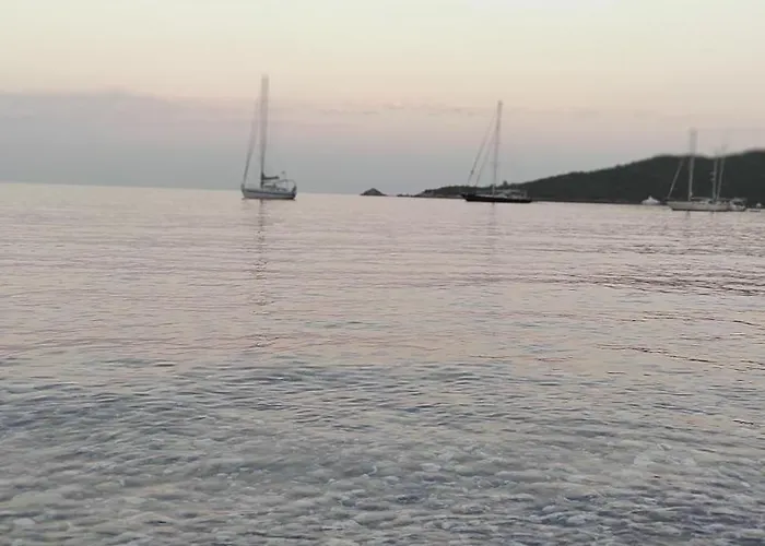 Mary's House * Kyparíssion